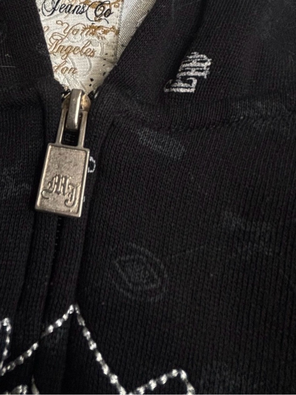 Vintage Mecca Jeans Co. Y2K
Black All-Over Print Zip-Up
Hoodie - Youth 18/20 - Picture 2 of 5